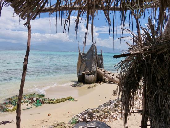 寻找世界上最拥挤的岛屿 它在海地无人注意的角落 寻找世界上最拥挤的岛屿 它在海地无人注意的角落